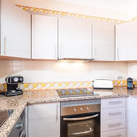 Hébergement de vacances Baya - Great Family Complex With Communal Pool *