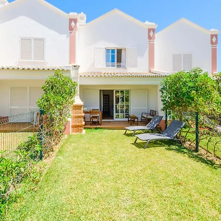 Baya - Great Family Complex With Communal Pool Дом отдыха *